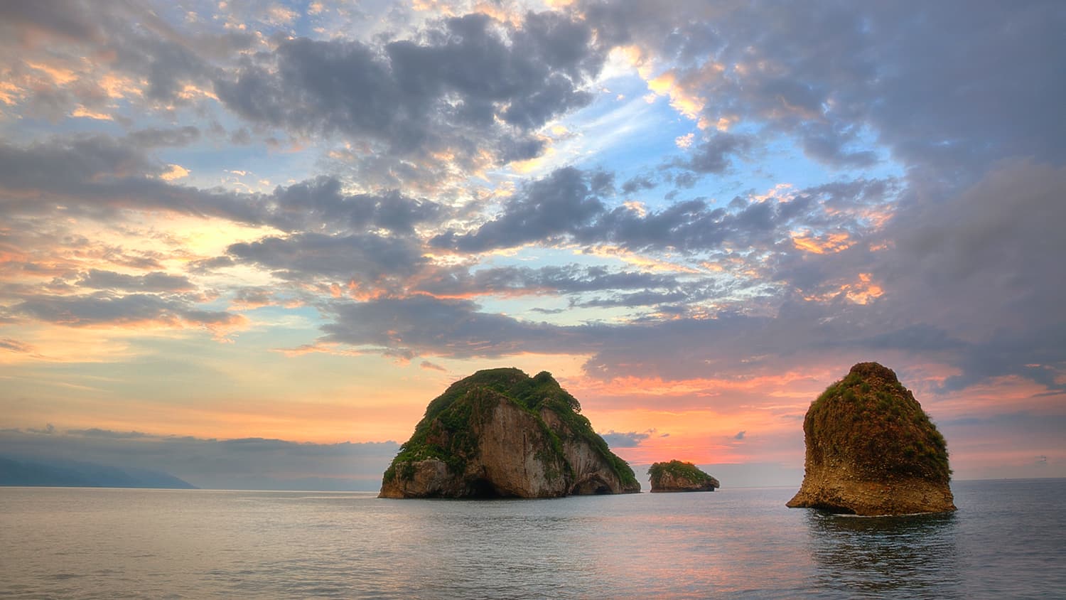 Los Parques Nacionales de Vallarta · Nayarit