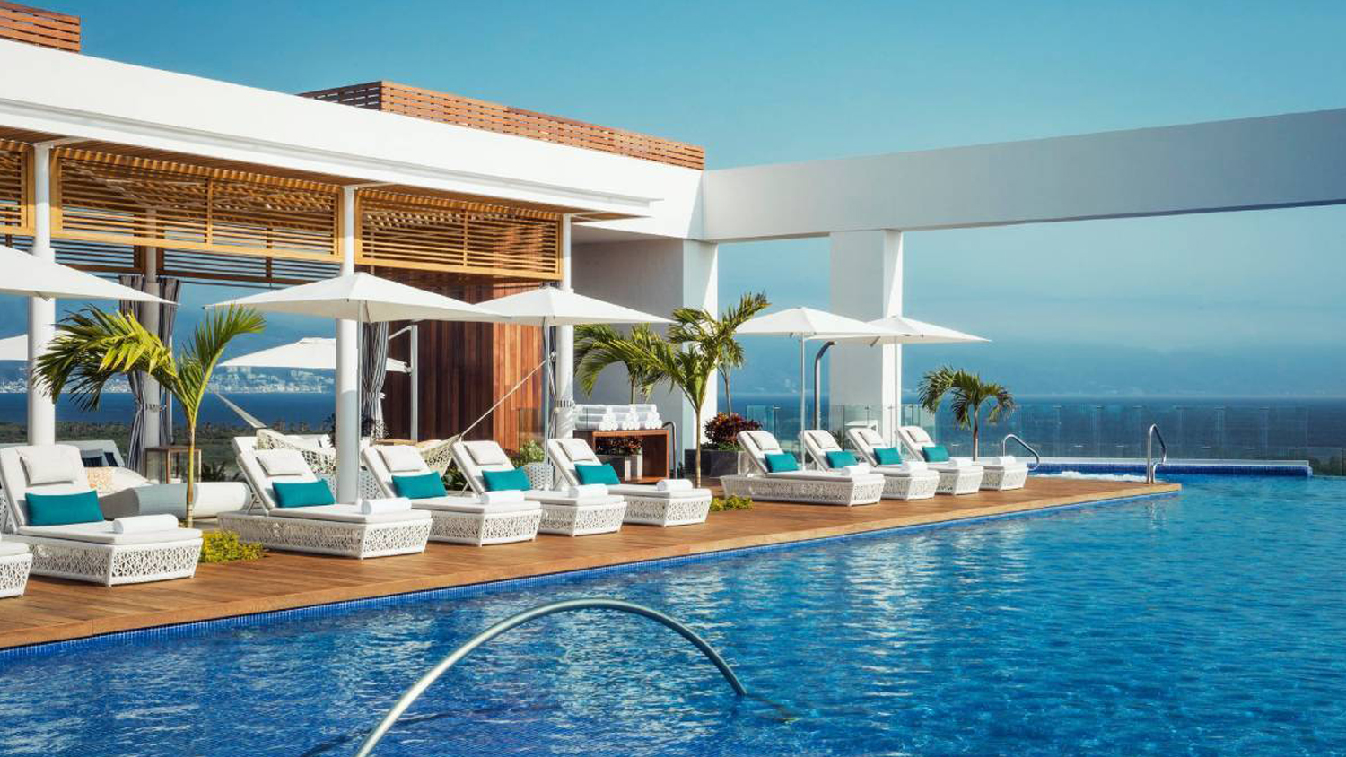 4 Terrazas Chic para Disfrutar del Verano en Riviera Nayarit