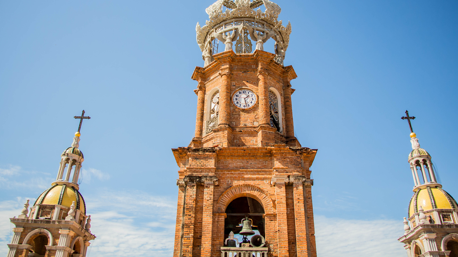 4 Cosas que Todo Mundo Debe Hacer en Vallarta · Nayarit