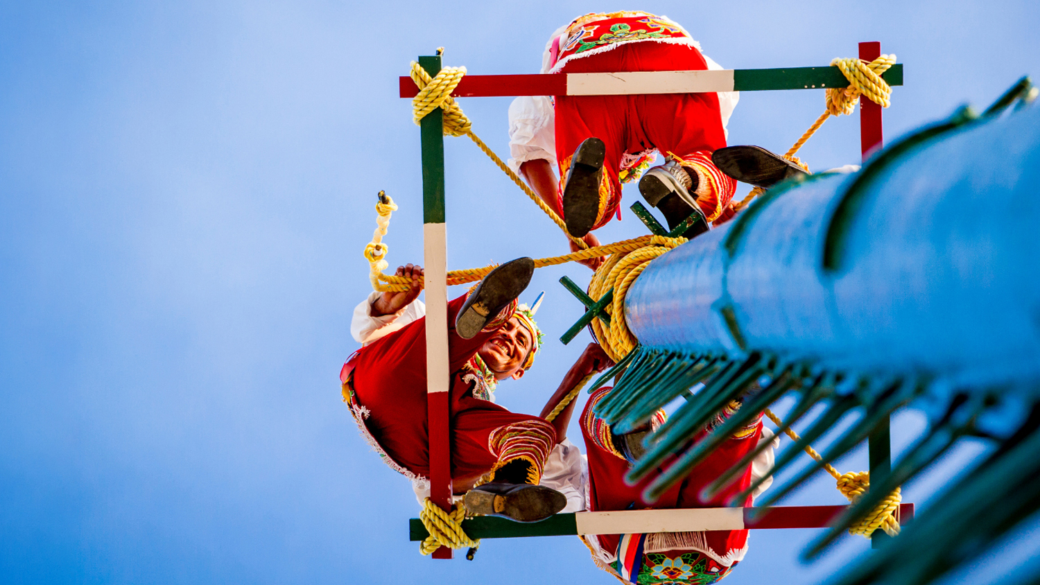 Voladores de Papantla: Una Ceremonia Ritual en Puerto Vallarta