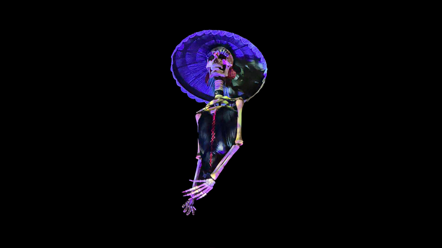 Develan Catrina Monumental en el Malecón de Puerto Vallarta