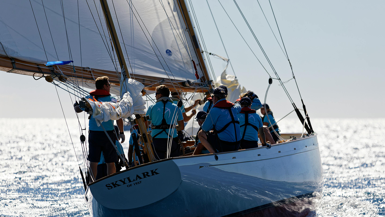 Navegando entre Olas y Vientos: La 37º Puerto Vallarta Race Zarpa desde el San Diego Yacht Club