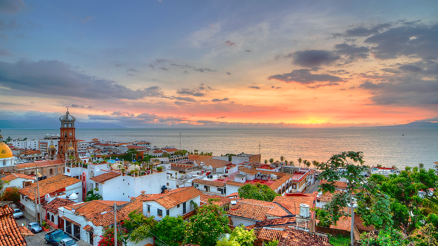 Puerto Vallarta: Un Destino de Ensueño