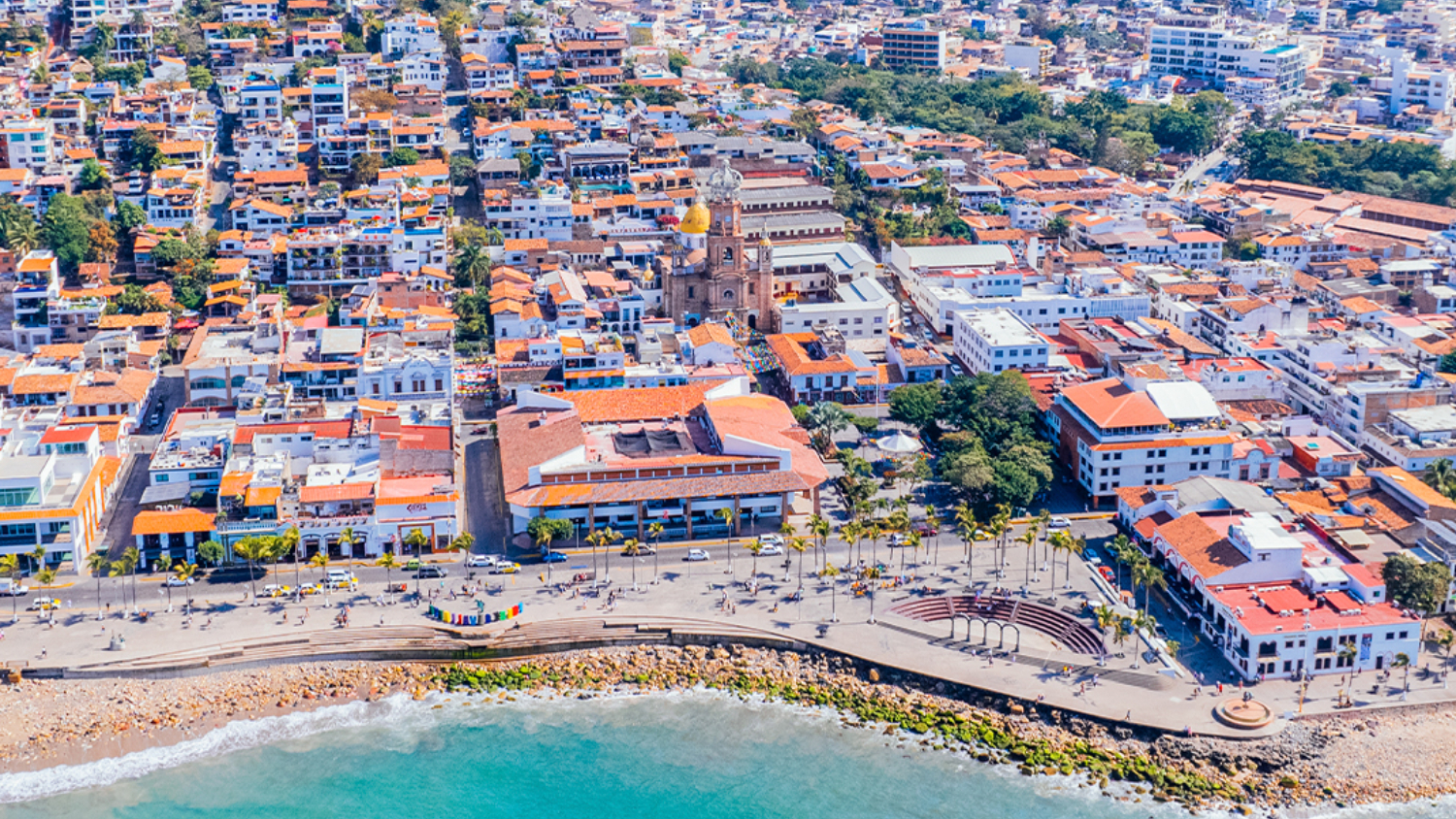 Puerto Vallarta Celebra su Doble Aniversario