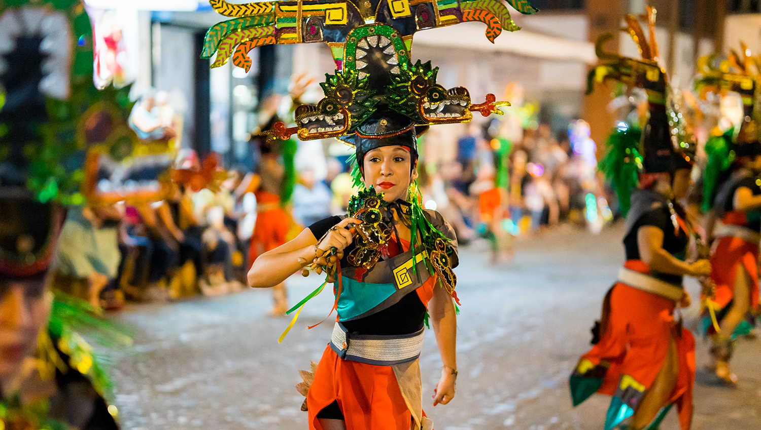Danza, Fe y Tradición: Un Encuentro Ancestral en las Calles de Puerto Vallarta