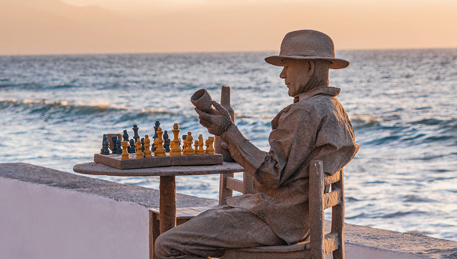Arte en Vivo: La Diversidad de Performances que Da Vida al Malecón de Puerto Vallarta