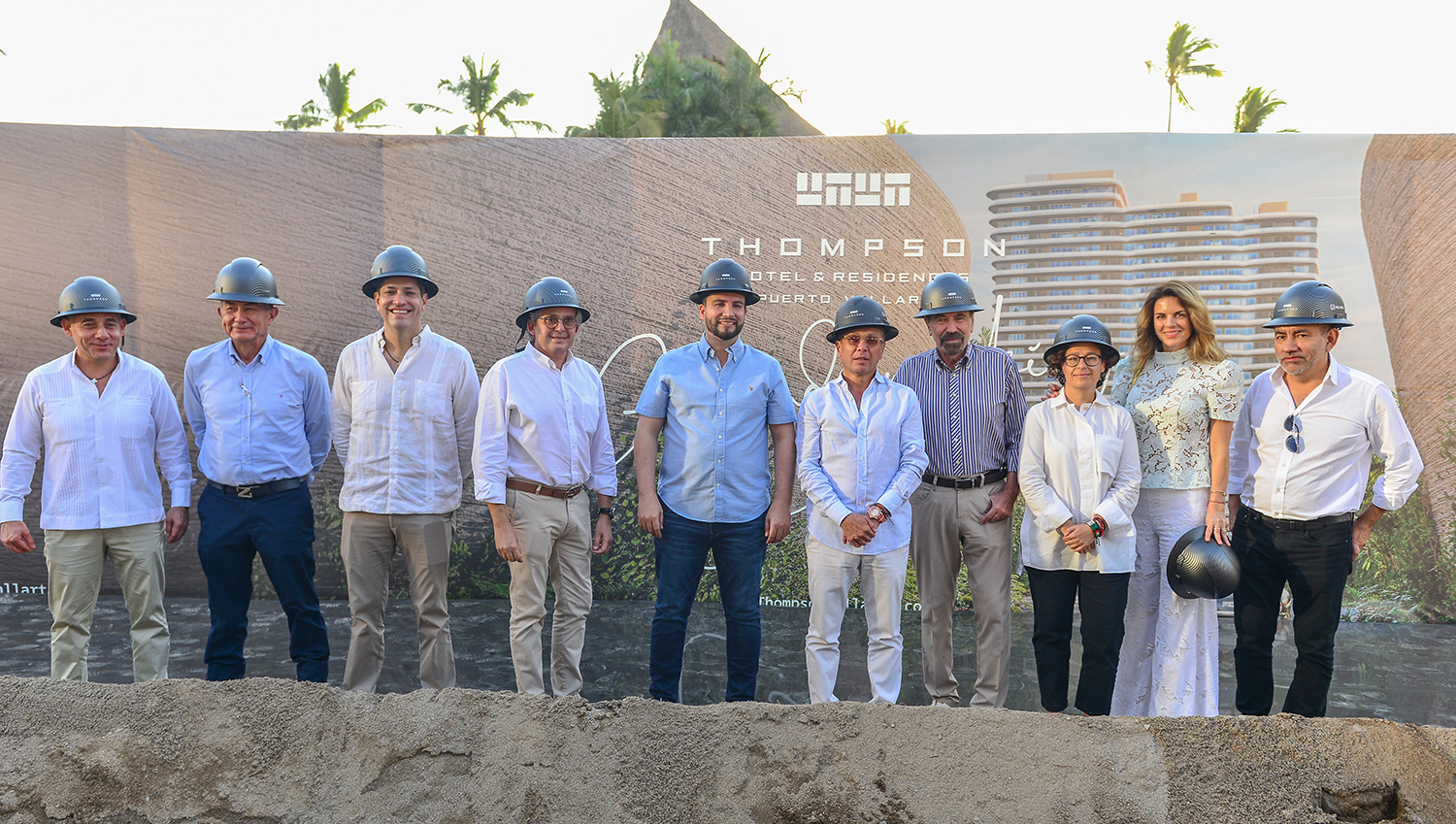 Thompson Vallarta Celebra el Inicio de su Construcción