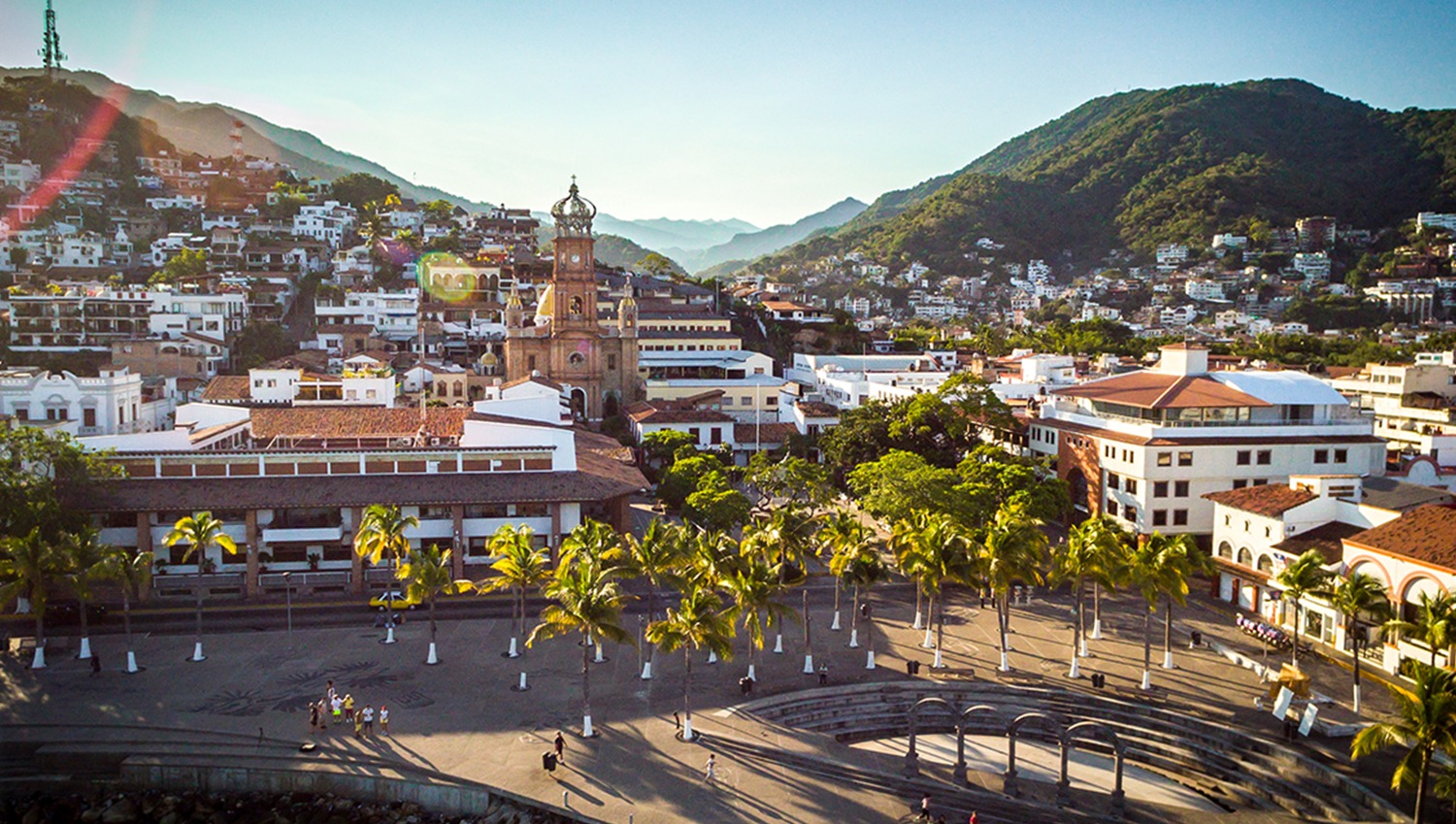 Puerto Vallarta Celebra 107 Años como Municipio y 57 como Ciudad