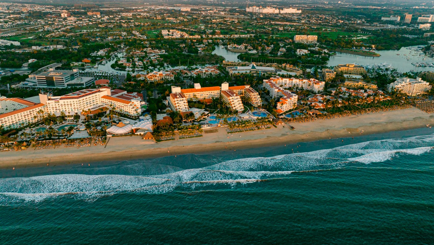 Riviera Nayarit se Consolida como un Referente en Turismo Sostenible