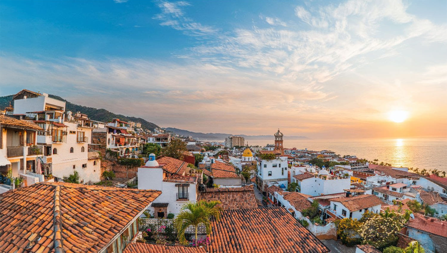 Puerto Vallarta Closes the Year with Record Figures and International Acclaim