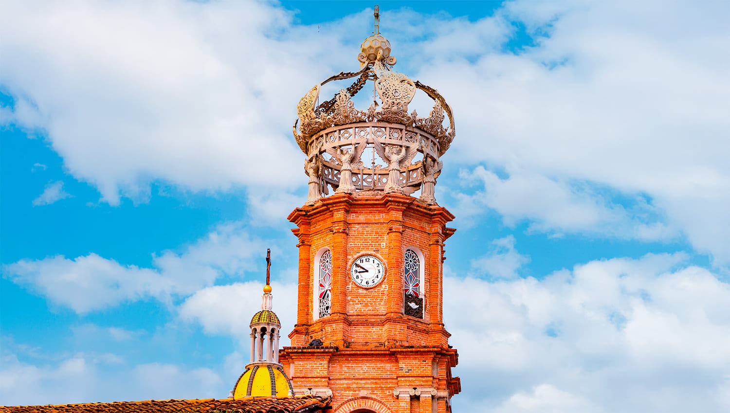 Puerto Vallarta Consolida su Liderazgo Turístico con Cifras Récord en 2025