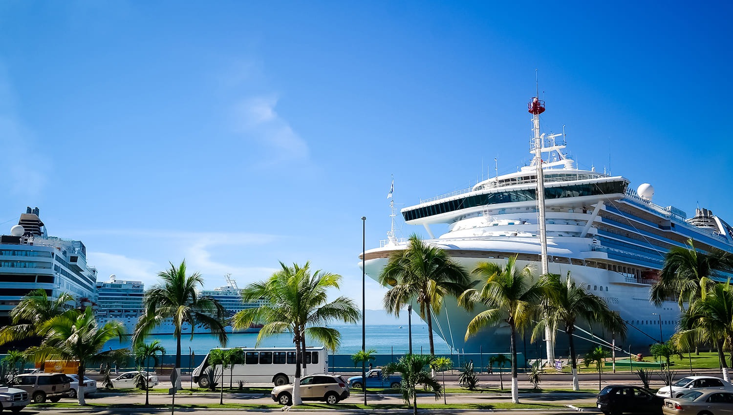 Home Port en Puerto Vallarta: Un Nuevo Horizonte para los Cruceros del Pacífico